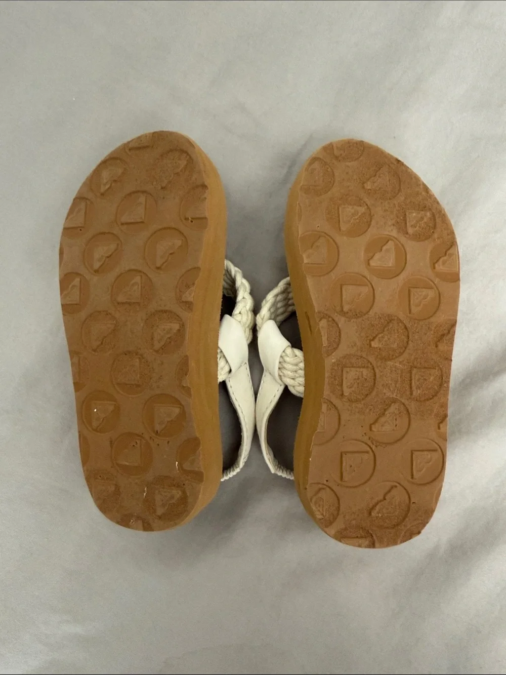 Roxy Toddler Cream Braided Toe-Post Sandals with Brown Footbed